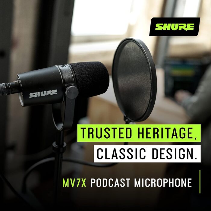 Мікрофон Shure MV7X XLR – Динамічний мікрофон для подкастів та вокалу, з технологією ізоляції звуку, чорний