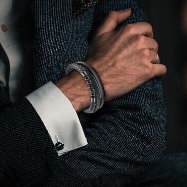 Чоловічий браслет Lederarmband з плетеного чорно-синього шкіряного матеріалу з магнітною застібкою з нержавіючої сталі. Ідеальний подарунок на День Святого Валентина, День батька, день народження, Різдво. 19.5 см