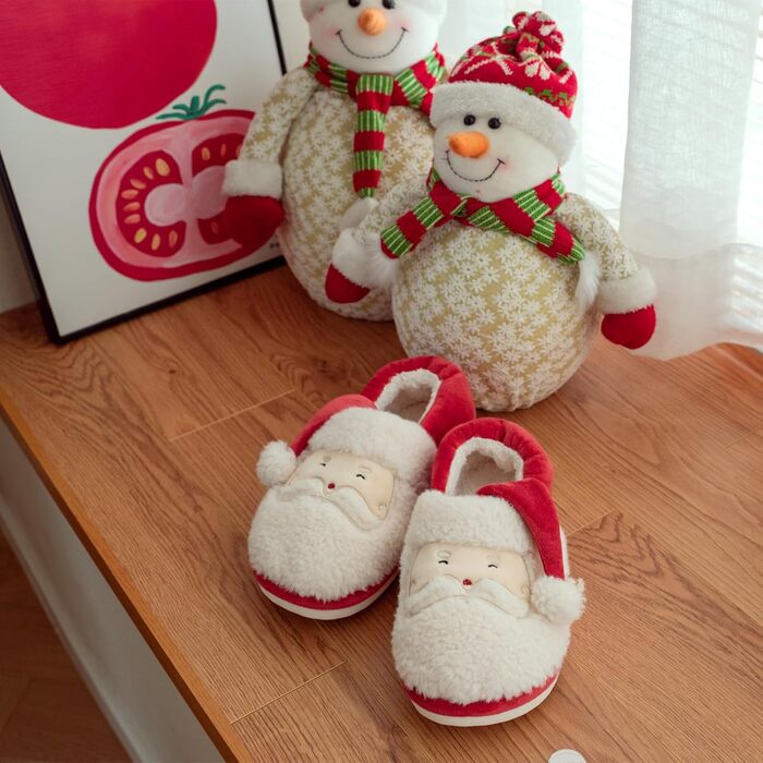 Тапочки домішки жіночі чоловічі зимові - Теплі плюшеві тапочки з меморі-піною та штучним хутром, антиковзкі тапочки для дому/на вулицю, зручні сліпони для всієї родини (обгортка Санта Клауса на п'яті, 39/40 EU)