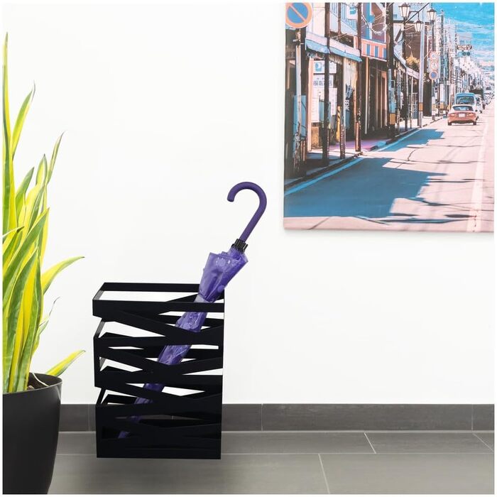 Dönges 'Maxi' Metal Umbrella Stand with Drip Tray & Hooks - Space-Saving, Elegant Black - Ideal for Entryway & Foyer Decor