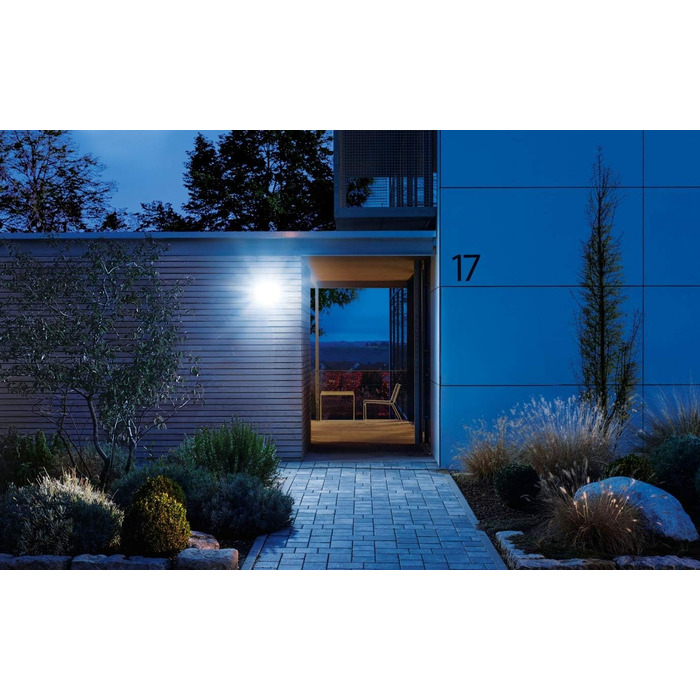 Steinel LED Floodlight XLED Home 2 S white, fully swiveling, 13.7 W, 180° 10 m range, 1550 lm (Black, with Motion Sensor - Bluetooth)