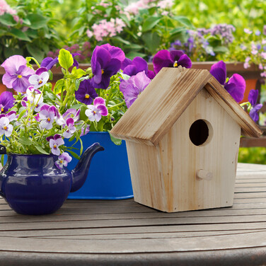 Relaxdays Decorative Birdhouse with Flamed Roof