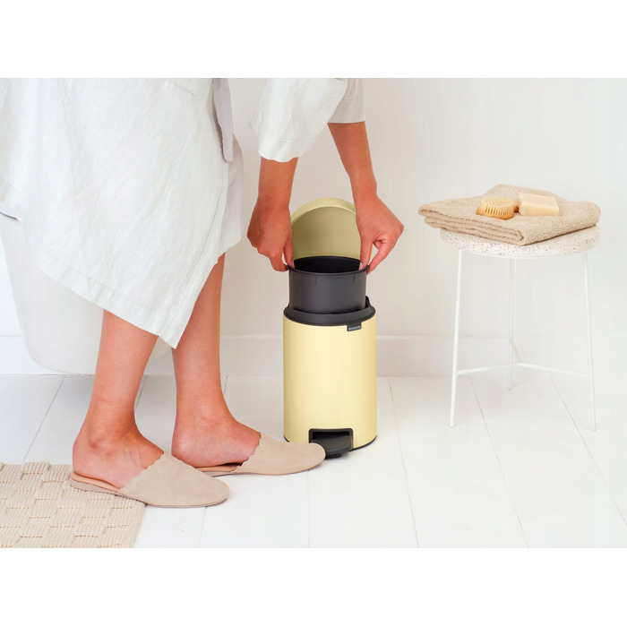 Сміттєвий кошик Brabantia NewIcon 3 л, жовтий