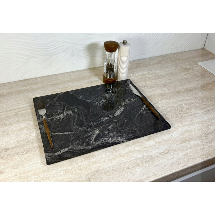 Гранітна обрізна дошка BLACK FOREST, 40x30 см, протиковзаюча