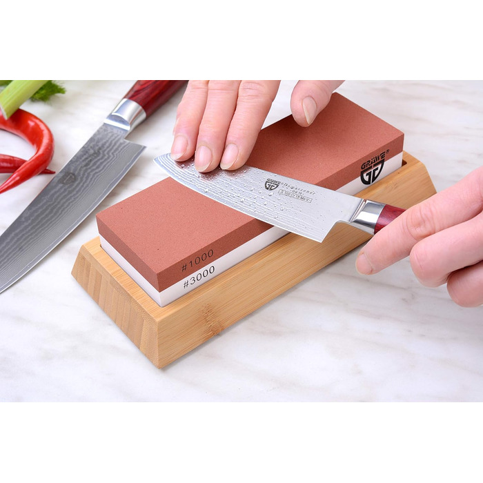 Шліфувальний камінь для кухонних ножів Gräwe Sharphome, кордіт, 1000/3000, з бамбуковою підставкою