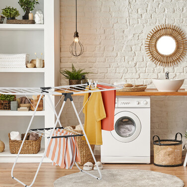 Relaxdays Folding Clothes Rack with Wings