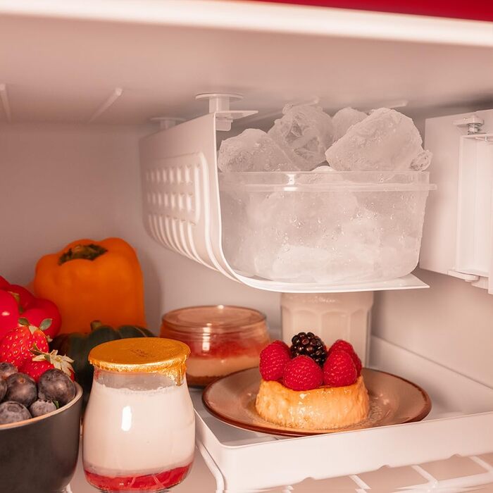 Cecotec Retro Mini Refrigerator - 45L Compact Table Fridge with Chrome Handle, Red - Energy Class E