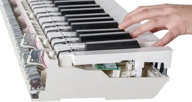 McGrey DP-18 WN E-Piano: 88 важких клавіш з молоточним механізмом, 128 звуків, Dual/Split, захисний чохол, 3 педалі, матовий горіх