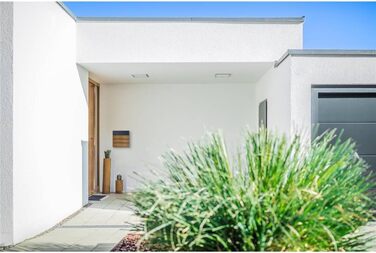 Поштовий ящик Metzler Anton вуличний з газетницею, антрацит. Сучасний дизайн, імітація дерева, з гравіюванням таблички з ім'ям.