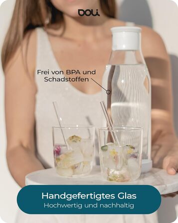 Glass Giraffe with Lid 1.5L Black - Robust & Secure Stand - Water Carafe for Hot & Cold Drinks - Dishwasher Safe - BPA-Free
