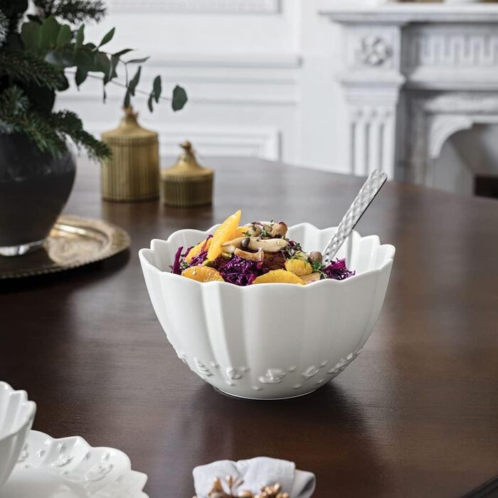Villeroy & Boch Toys Delight Royal Classic Bol Large, decorative bowl made of premium porcelain, white, microwave-safe, dishwasher-safe