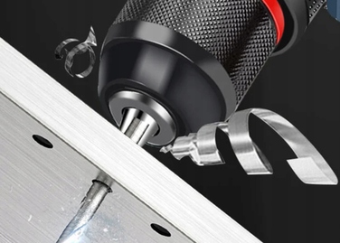 Акумуляторний шурупокрут Majster Pro 18 V, безщітковий, з ударом
