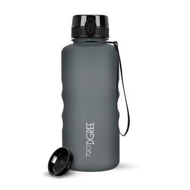 Пляшка для води 720°DGREE 'uberBottle' з ситечком, 1.5л, чорна - Tritan, BPA-Free, для спорту, школи, фітнесу, велосипеда, активного відпочинку
