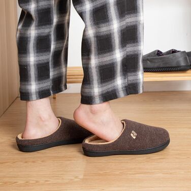 Чоловічі халапи RockDove з підкладкою Sherpa та піною Memory Foam (42/43 EU, Кофе)