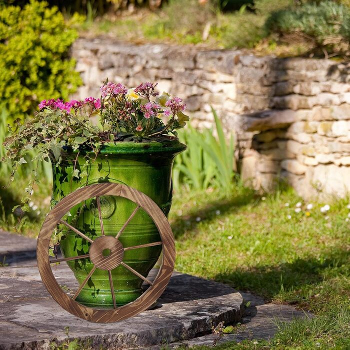 Relaxdays Wooden Wagon Wheel, 2-Piece Set, Decoration for Garden, Terrace, Veranda, Rustic Spoke Wheel, Saloon, Western, Brown