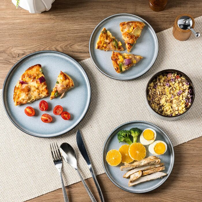 Набір керамічного посуду LERATIO для 4 осіб: тарілки та миски з реактивної глазурі (сіро-білий)