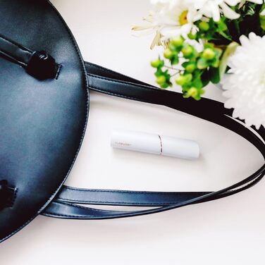 Електричний жіночий тример для обличчя Finishing Touch Flawless - безболісне видалення волосся для чутливої шкіри, білий (змінна головка)