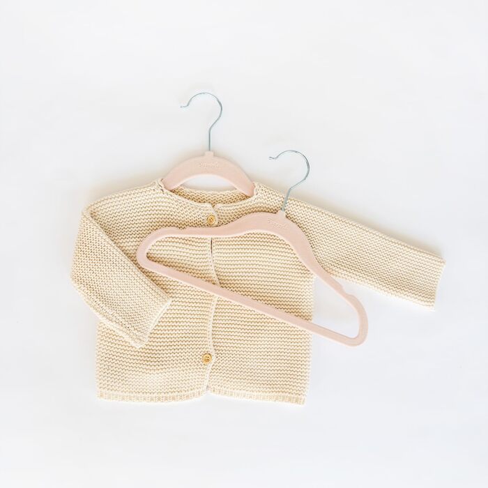 3 Sprouts - 30 шт. плюшеві вішалки для дитячого одягу, бежеві