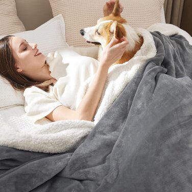 BEDSURE Плед з м'якого Sherpa, теплий вовняний плед - покривало на диван, пухнастий накид, товстий плед для дивану, подарунок для жінок, пухнастий домашній плед, сірий, 150x200 см, XL