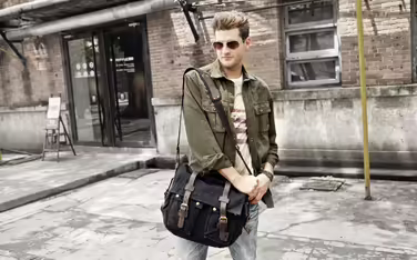 Eysee Shoulder Bag for Men Canvas Crossbody Bag Daypack for Everyday Use and Sports 35cm (L) X 30cm (H) X 10cm (W) (Black)