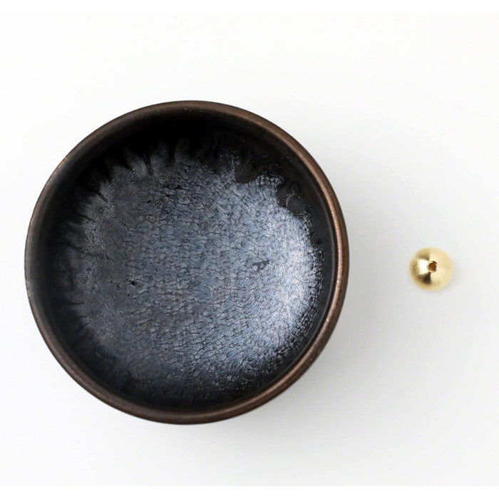 Asayu Japan Incense Holder - Zen - For 10cm Incense Sticks, Made in Japan, Traditional Ceramic Ash Catcher, Includes Detachable Brass Stand - For Yoga, Meditation, and Relaxation