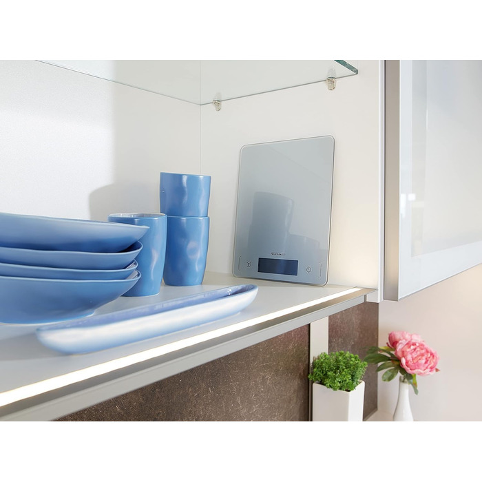 Кухонні ваги Soehnle Page Comfort 300 slim, цифрові, срібні, до 10 кг, точність 1 г, сенсорне управління, з батарейками, ультратонкий дизайн