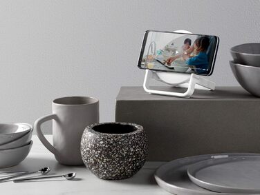 Belkin SoundForm Charge: Bluetooth-динамік з бездротовою зарядкою, інтегрований зарядний пристрій, для прослуховування музики та відео, білий