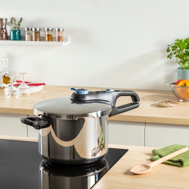 Скороварка Tefal Secure Trendy Pressure, 8 л, для індукційних плит