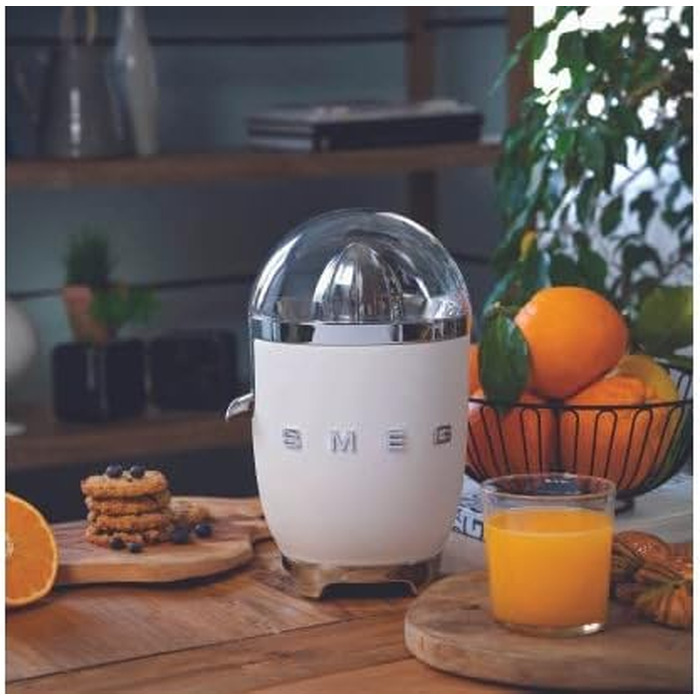 Електрична соковижималка для цитрусових Smeg CJF01PGEU, ручний прес, універсальний конус, 70 Вт, біла