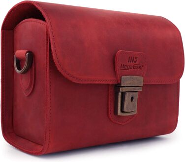 Чохол для камери MegaGear Pebble з натуральної шкіри для беззеркальних, моментальних та DSLR камер (Бургунді)