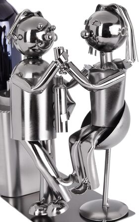 BRUBAKER Wine Bottle Holder Loving Couple at the Bar Decorative Object Metal Couple Gift Bottle Stand with Greeting Card