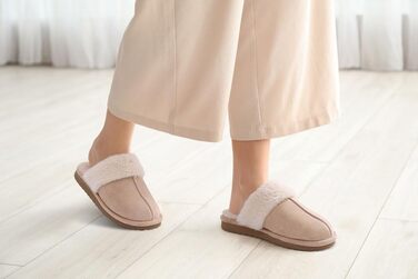 Жіночі халапи Litfun Зимові теплі плюшеві тапочки з замшею Memory Foam з штучним хутром для дому та вулиці (39/40 EU, Абрикосові)