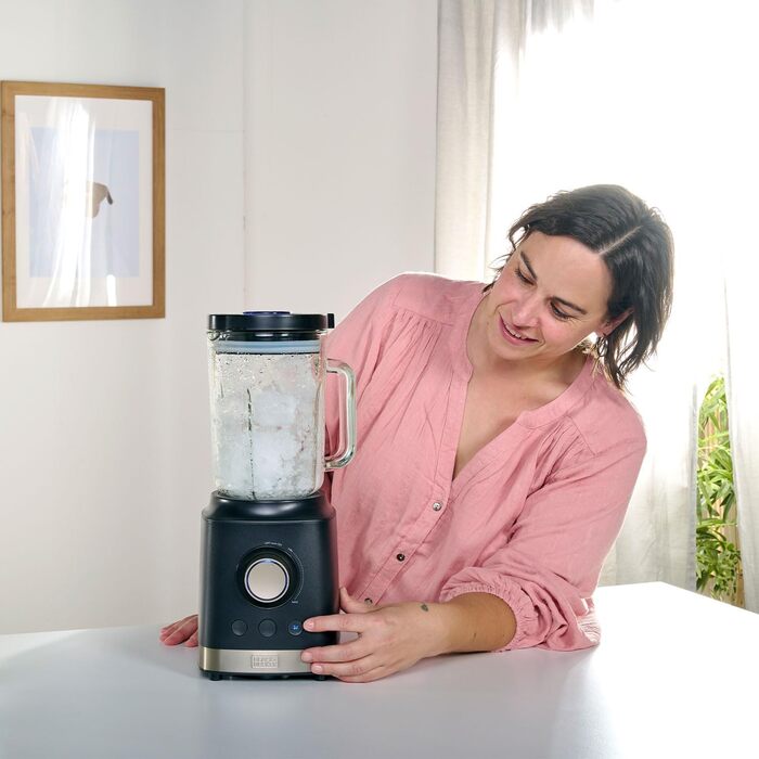 Black+Decker 2200W Stand Mixer with Glass Bowl - 2.2L, 8 Speeds, 6 Stainless Steel Blades, Ice Crush & Smoothie Maker
