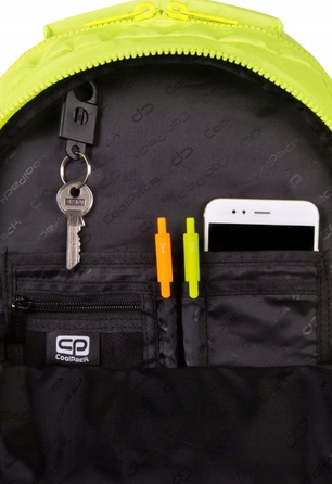 Багатовідсінковий шкільний рюкзак CoolPack, чорний з жовтими та золотистими елементами, 23 л