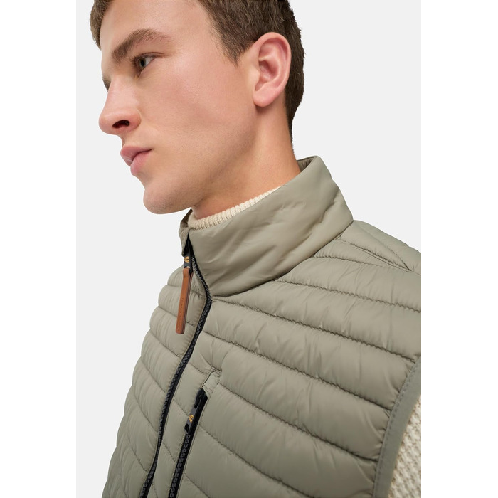 Жилет чоловічий camel active з переробленого поліаміду (66, Зелений)