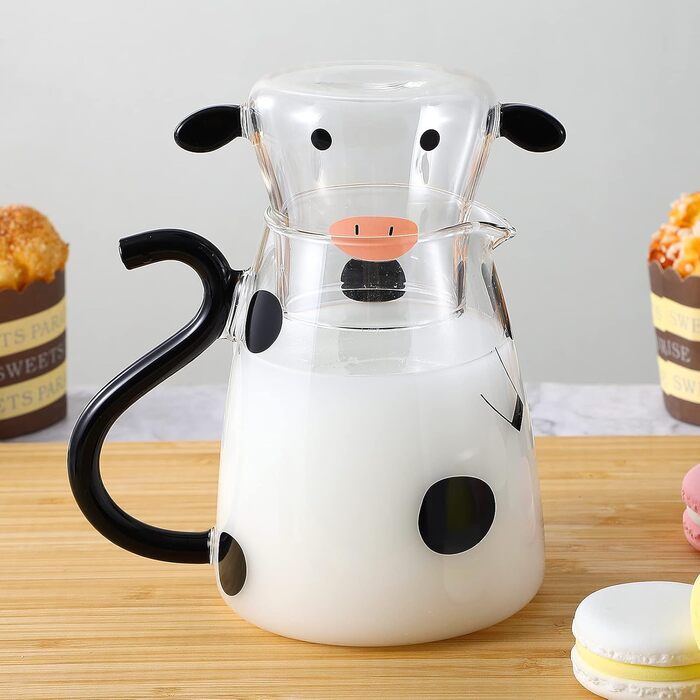 Cabilock Carafe Set with Glasses, Cute Glass Water Jug, Cute Cow Cold Juice Jug 550ml Glass Jug with Lid for Fruit Juice, Iced Tea, Milk, Cold Water Bottle, Glass Water Jug, Black, White