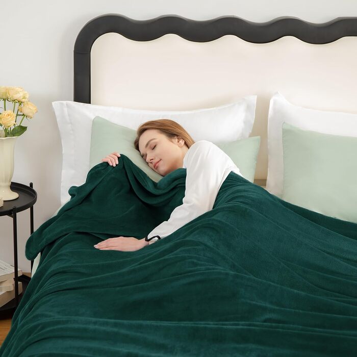 Плед WAVVE: теплий та м'який плед з флісу 150x200 см та 130x150 см (темно-зелений)