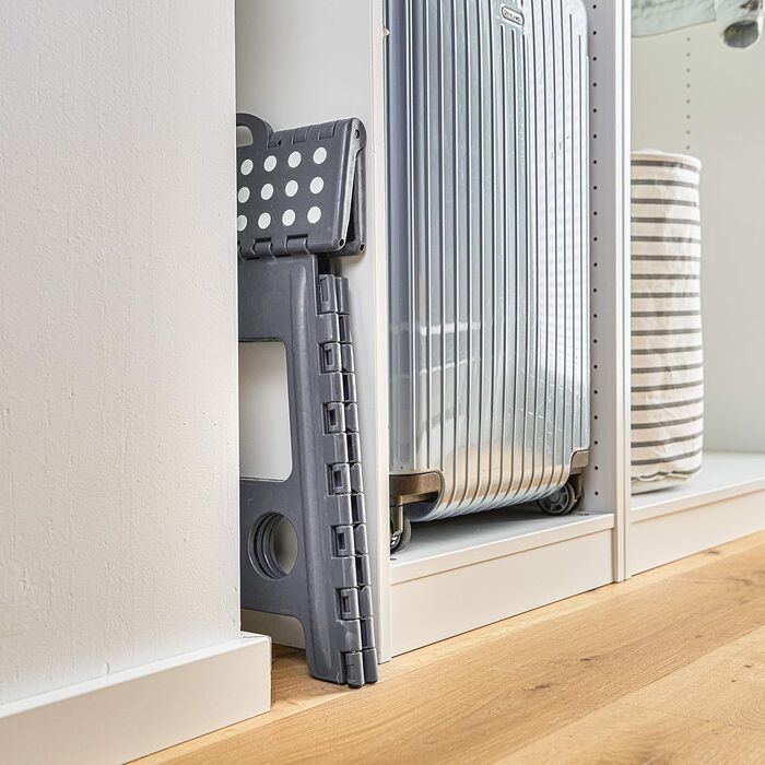 Складаний стілець Zeller 13037 Premium, пластиковий, антрацитовий, з сертифікацією TÜV, вантажопідйомність до 150 кг, розміри 38,5 x 31,5 x 39 см