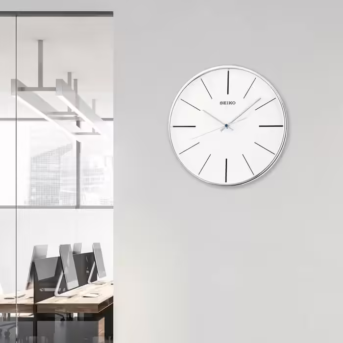 Seiko Wall Clock Silver Plastic Sweeping Second Hand QXA634A