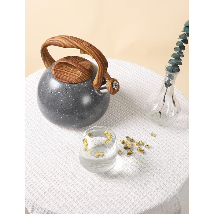 Чайник BELANKO з нержавіючої сталі 2.7л з дерев'яною ручкою, свисток, для плити, індукції, дизайн 