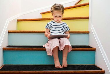 Anti-Slip Stair Treads for Wood Stairs - Felt Self-Adhesive Carpet Treads - 15 Pack, 76x20cm - Black Banana Leaf Design