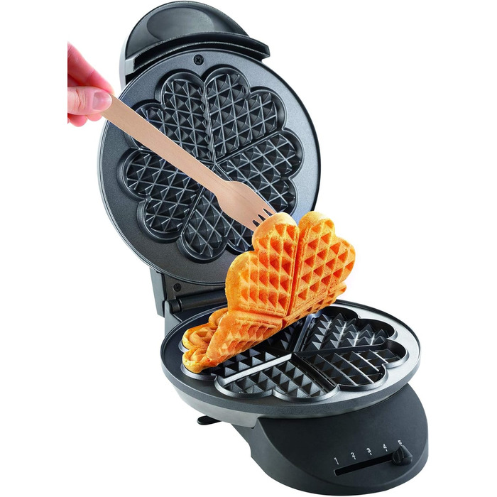 Tefal Heart Waffle Maker WM310D | Makes waffles in heart shape | Variable temperature control for desired browning | Non-stick plates | Batter collection tray | Black | 1000 W