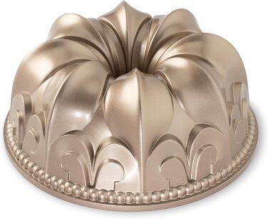 Nordic Ware 53237 Cake Pan, Aluminum (Color Assorted)
