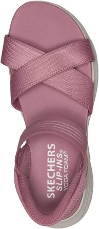Сандалі жіночі Skechers Ultra Flex 3.0 Never Netter Hands Free Slip-ins 42 EU рожеві з Gore-Tex