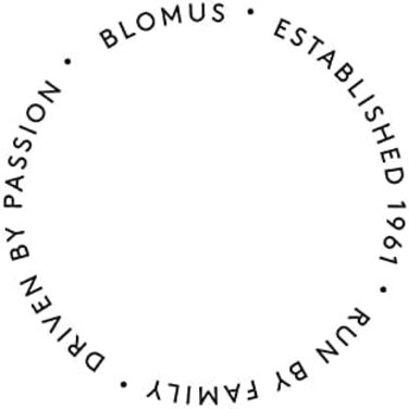 blomus -ALPHA- Glass Decanter, Comfortable & Drip-Free Pouring of Wine, Filter & Aeration, One-Hand Operation, Dishwasher Safe (H/W/D: 26.5 x 18 x 18 cm, Glass / Stainless Steel, 63570)
