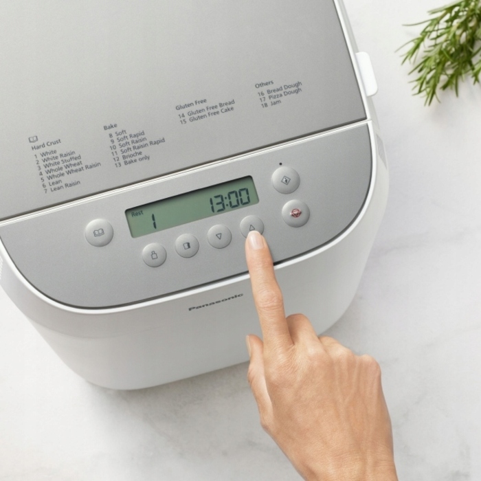 Хлібопічка Panasonic Croustina, біла, 700 Вт