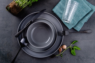 Обідній сервіз Konsimo Victo, 18 предметів