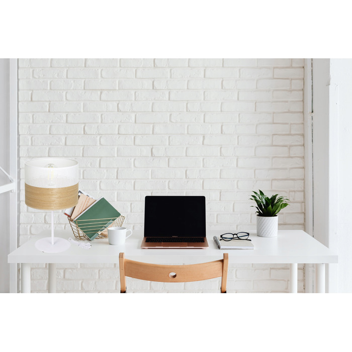 Настільна нічна лампа з ажурним абажуром 