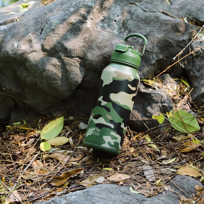 BOTTLE BOTTLE Stainless Steel Water Bottle 1L with Straw – Leak-Proof Insulated Bottle for Sports & Gym, with Pill Compartment, BPA-Free, Double-Walled (Jungle Camouflage)