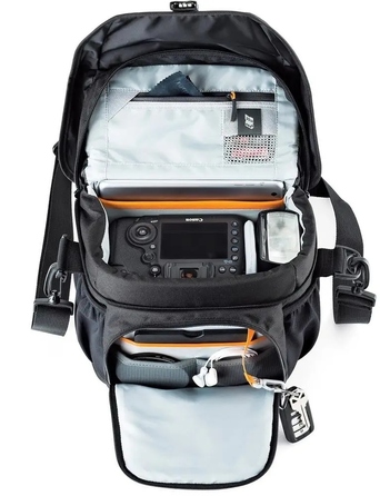 Фотосумка Lowepro Nova 170 AW II, чорна